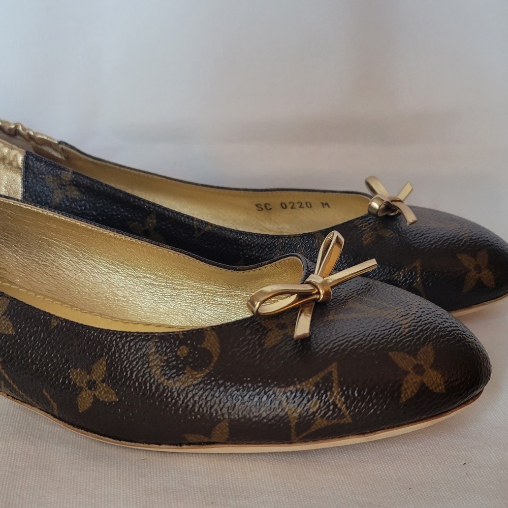 Louis Vuitton Monogram Ballet Flats